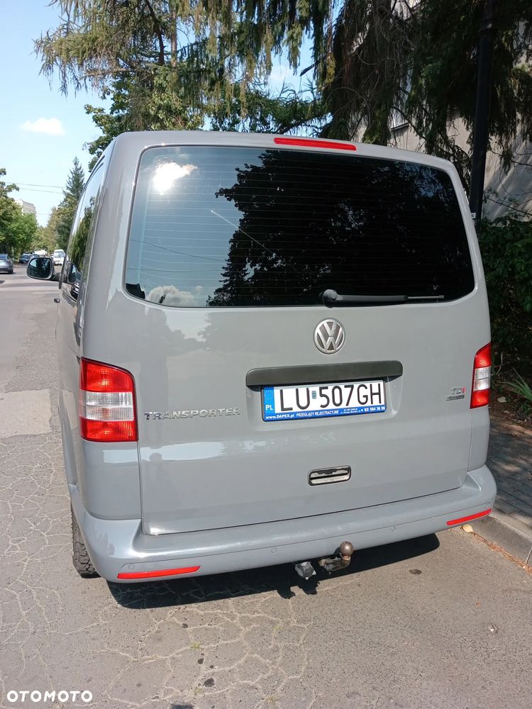 Volkswagen Transporter - 2