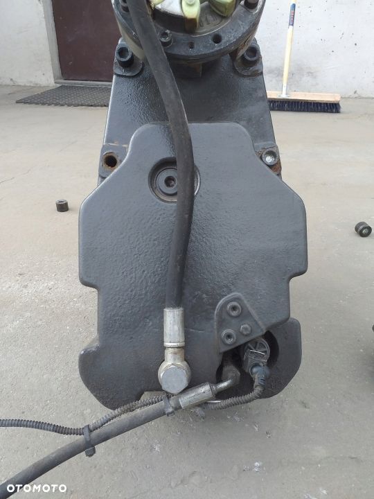 WOM WAŁEK ODBIORU MOCY CLAAS AXION 810 158KW 2019R - 3