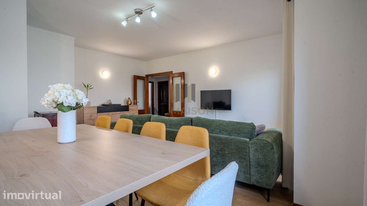 Apartamento T3 | Remodelado | Garagem Box - Grande imagem: 4/32