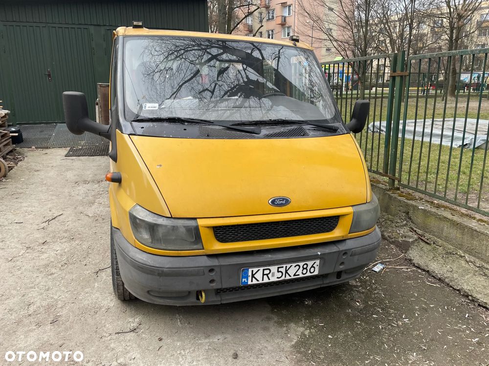 Ford Transit - 1