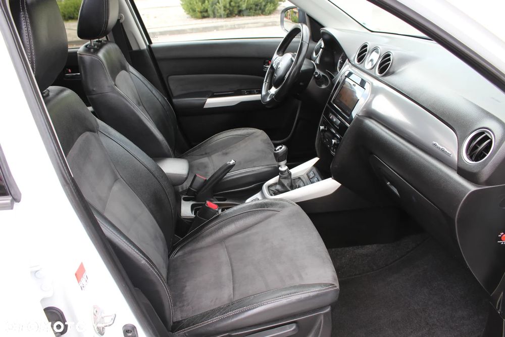 Suzuki Vitara 1.6 DDiS (4x4) Allgrip Comfort+ - 8