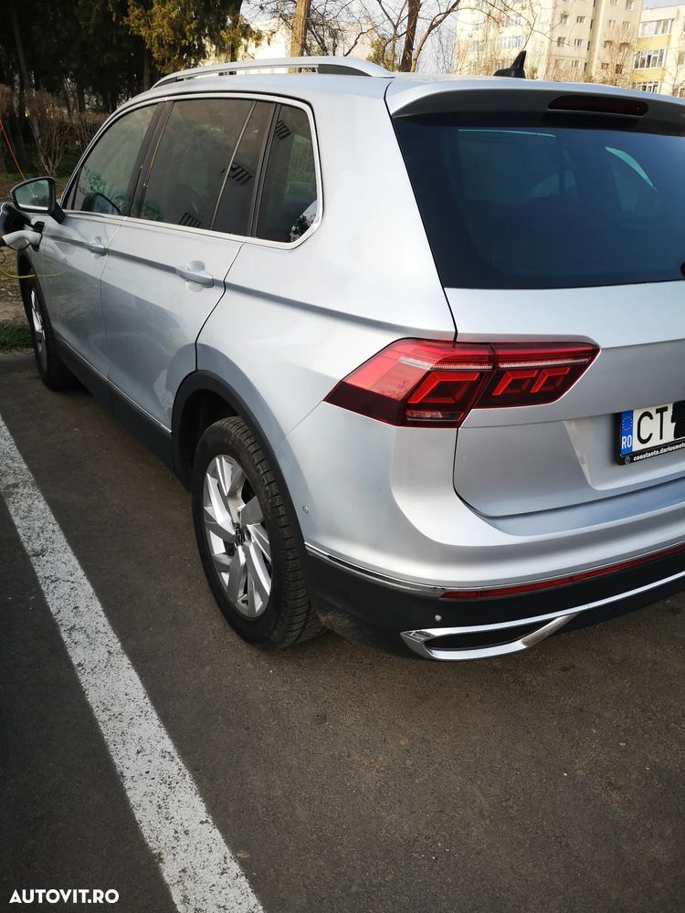 Volkswagen Tiguan - 11