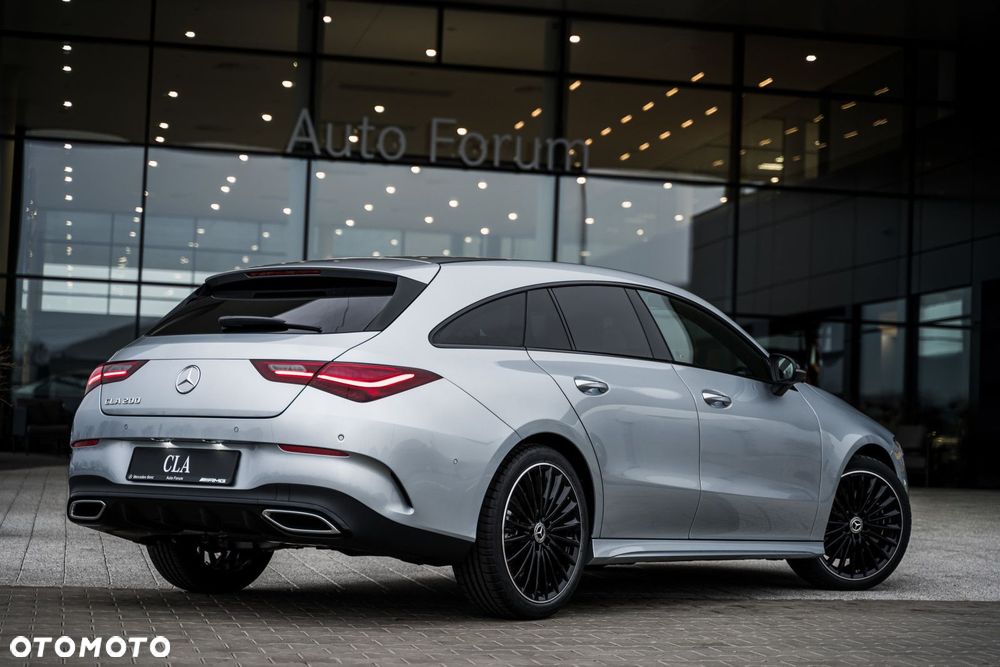 Mercedes-Benz CLA - 11