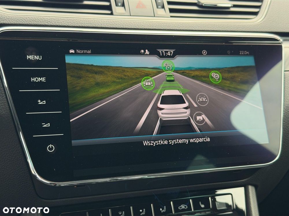 Skoda Superb 2.0 TDI SCR 4x4 Sportline DSG - 25