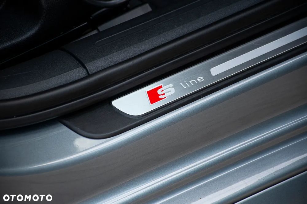 Audi A4 Avant 2.0 TFSI quattro S tronic S line Sportpaket - 22