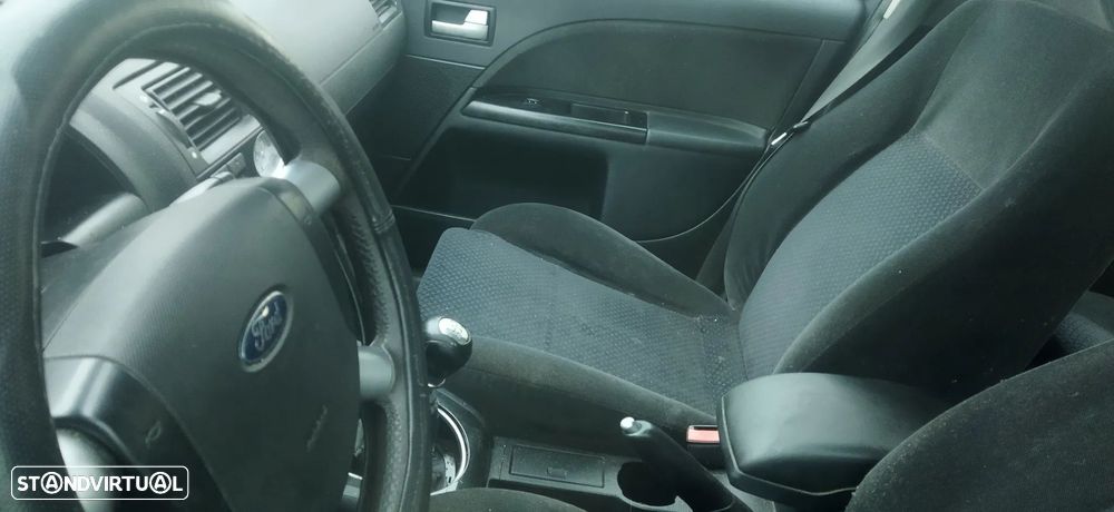 Ford Mondeo SW 2.0 TDCi Ghia - 8