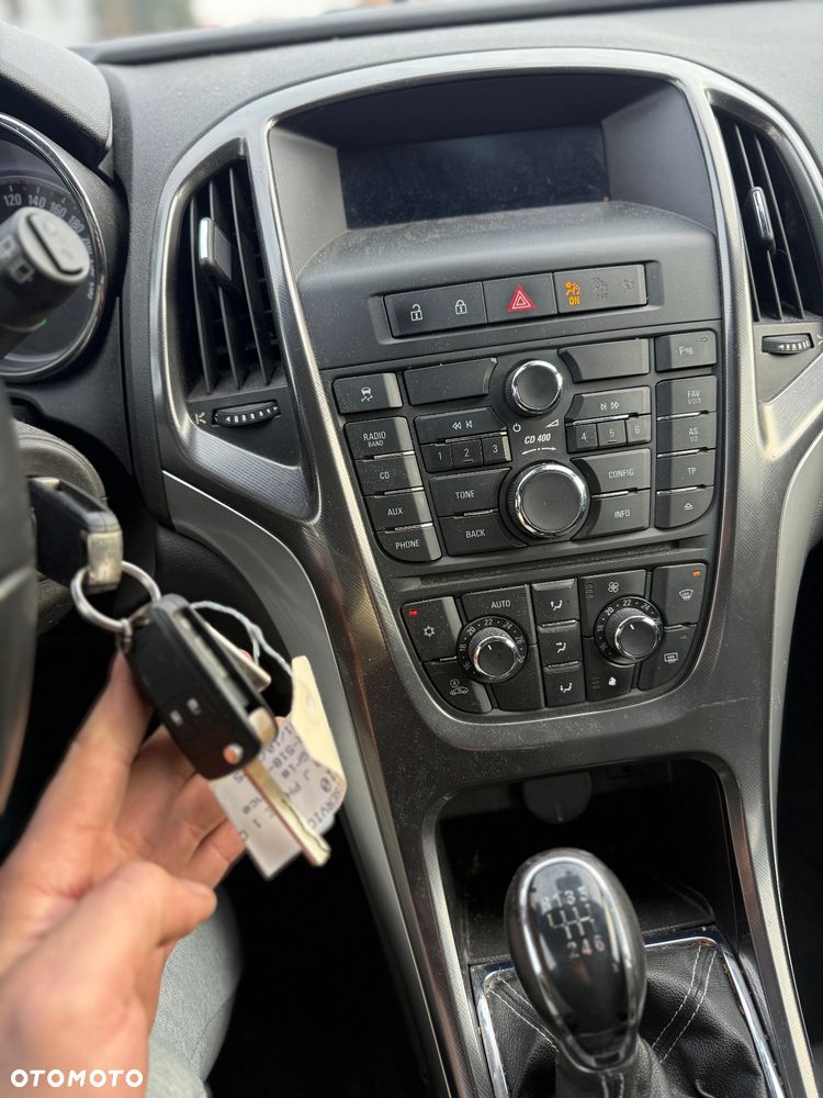 Opel Astra 1.4 Turbo Design Edition - 14