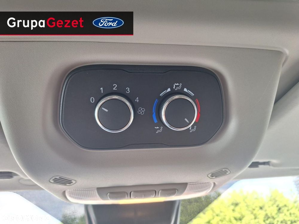 Ford Transit - 12