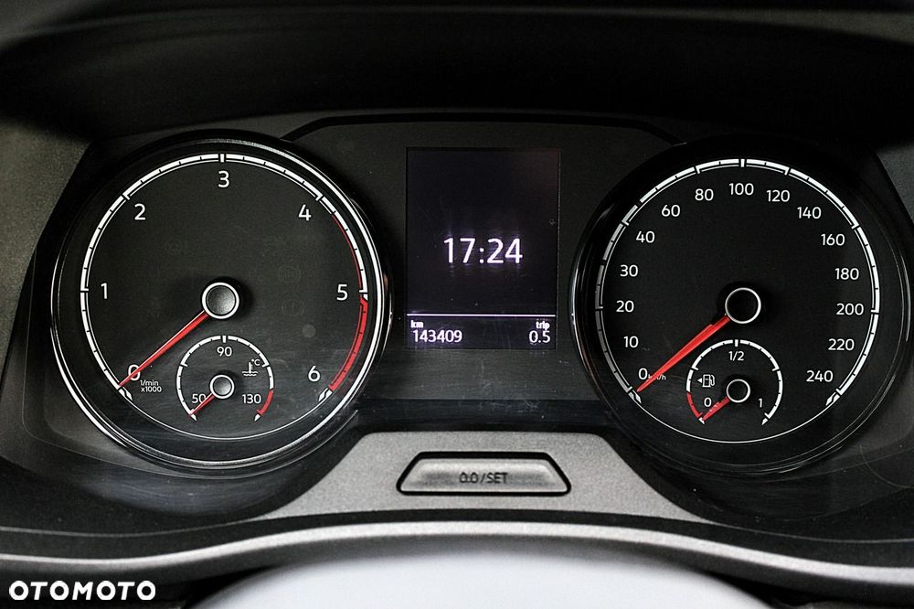 Volkswagen Transporter - 14