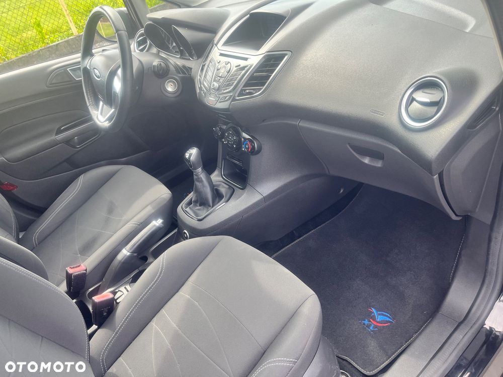 Ford Fiesta 1.4 Champions Edition - 7