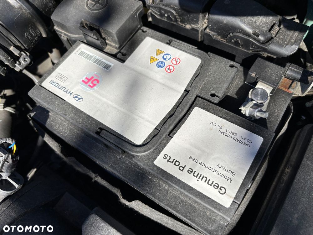 Hyundai i20 1.0 T-GDI Pure DCT - 11