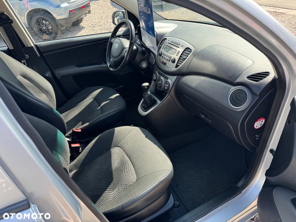 Hyundai i10 - 11