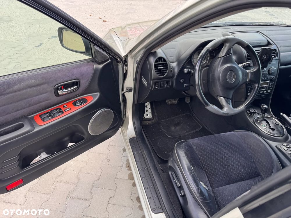 Lexus IS 300 Prestige - 9