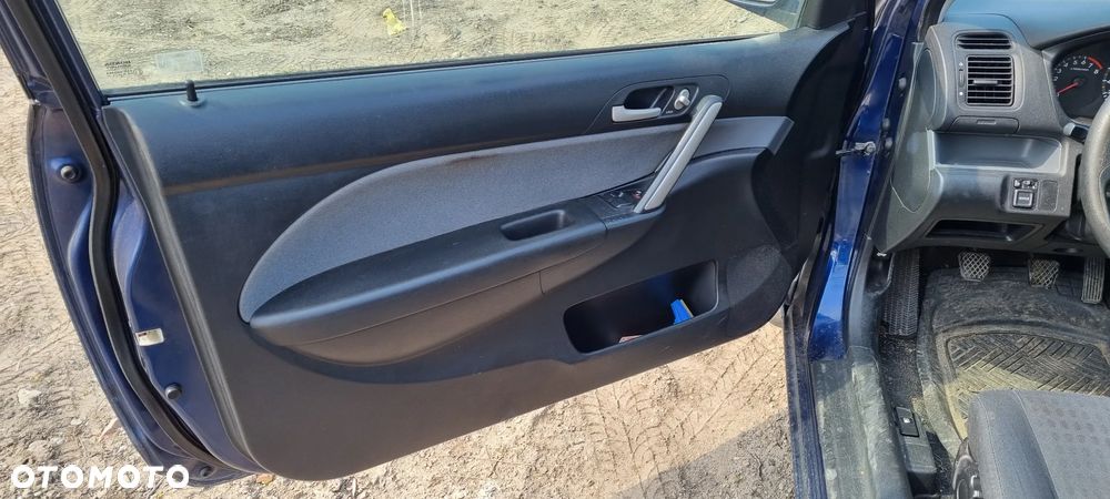 Honda Civic 1.6i ES - 16