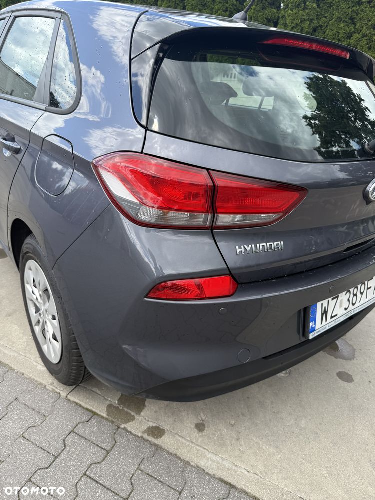 Hyundai i30 1.4 Comfort - 12