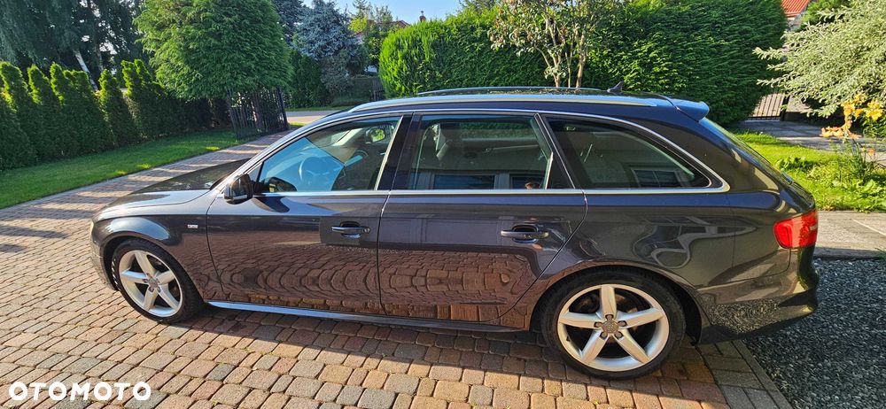 Audi A4 Avant - 2
