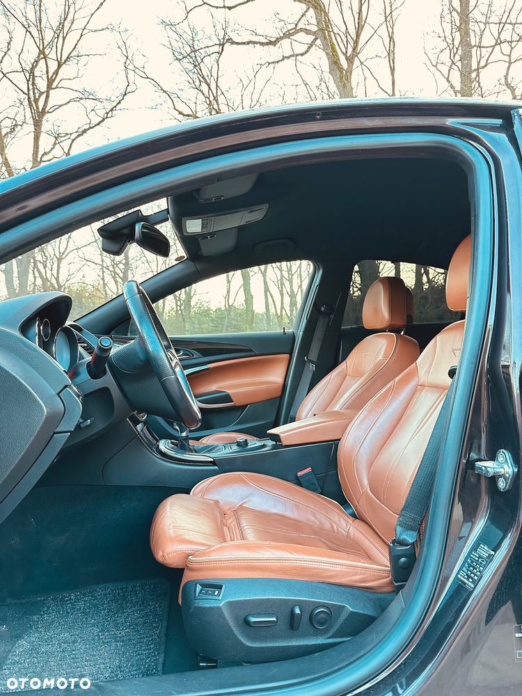 Opel Insignia 2.0 Turbo 4x4 Sport - 10