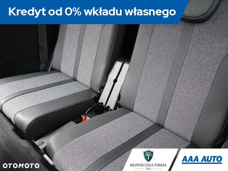 Peugeot 5008 - 25