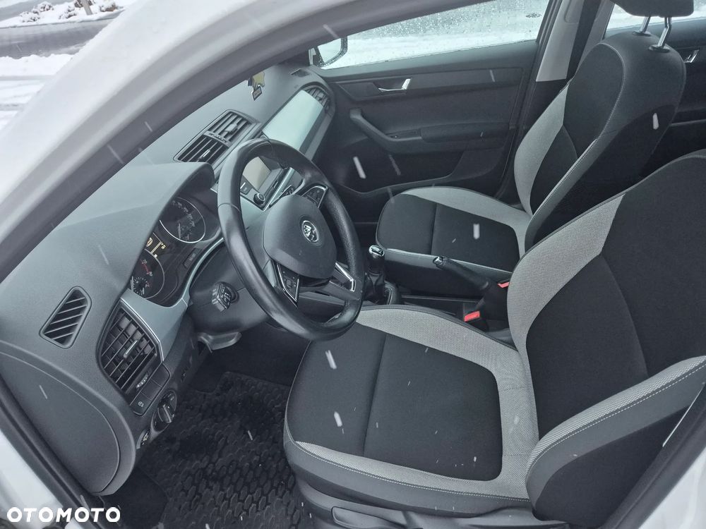 Skoda Fabia 1.0 Ambition - 7