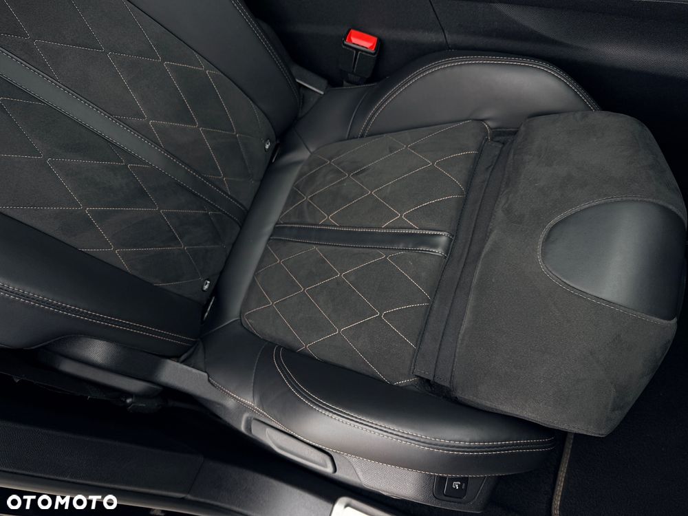 Peugeot 3008 2.0 BlueHDi GT S&S EAT8 - 20