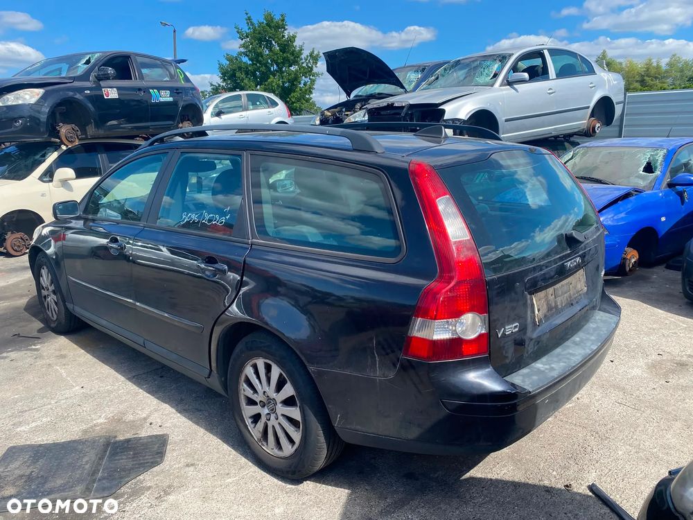 220 / Volvo V50 /Na Części / - 2