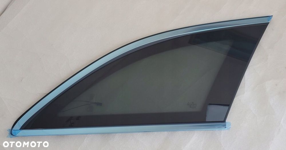 SZYBA KAROSERYJNA PRAWA TYLNA BAGAŻNIKA MERCEDES E-KLASA W213 LIFT 2020- - 1