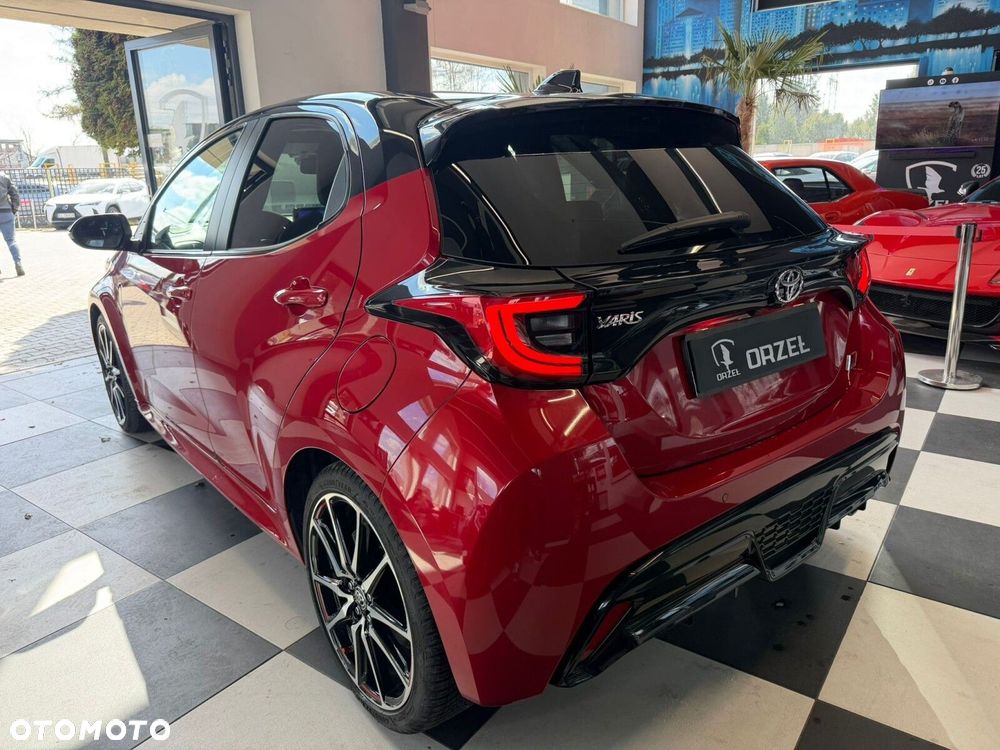 Toyota Yaris - 8