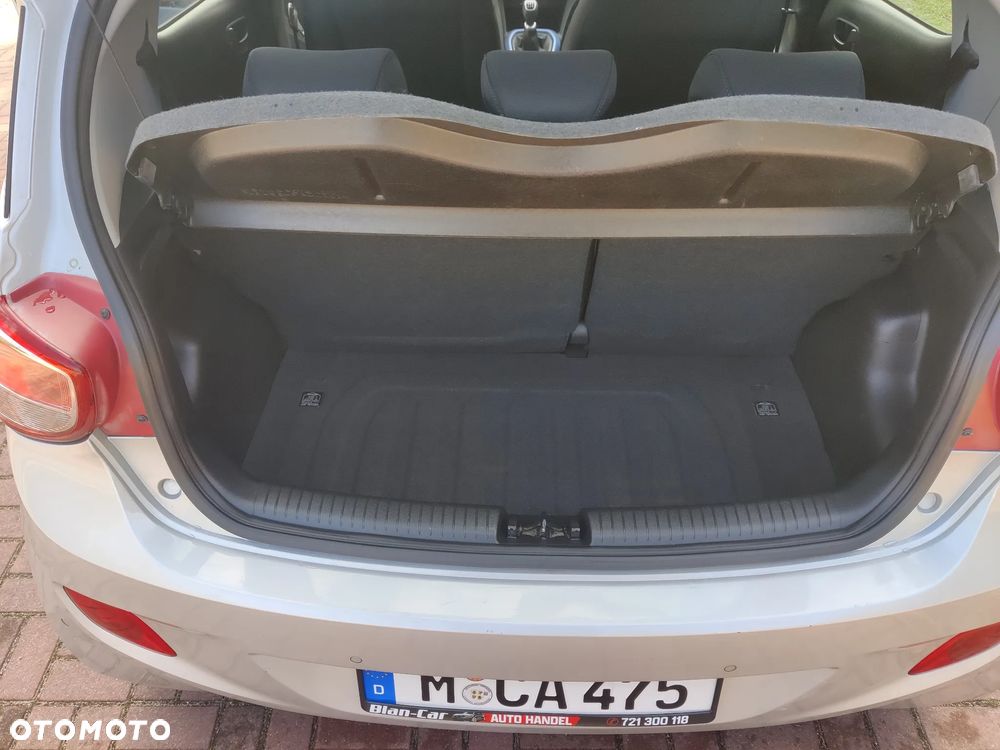 Hyundai i10 1.0 blue Style - 24