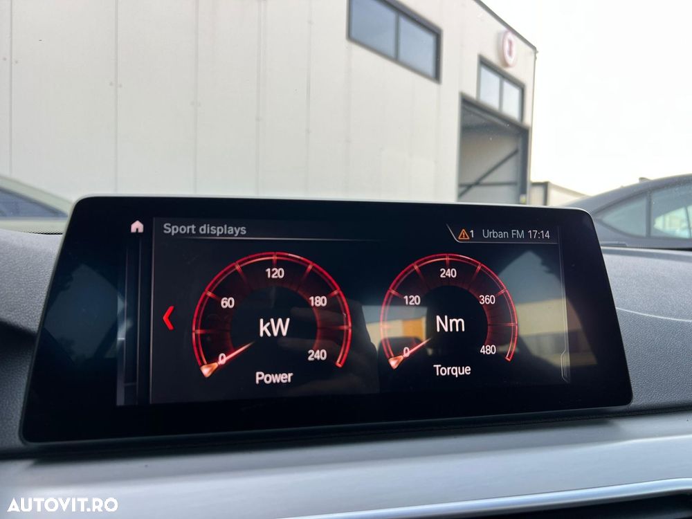 BMW Seria 5 530e AT PHEV - 39