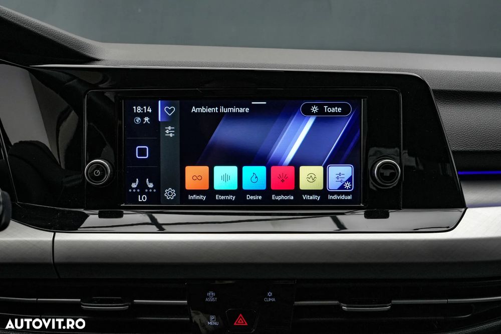 Volkswagen Golf 1.5 eTSI MHEV 150CP DSG Style - 20