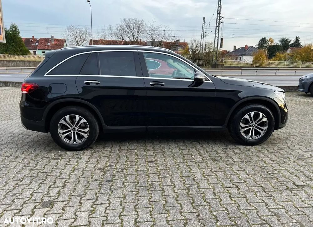 Mercedes-Benz GLC 200 d 4Matic 9G-TRONIC - 8