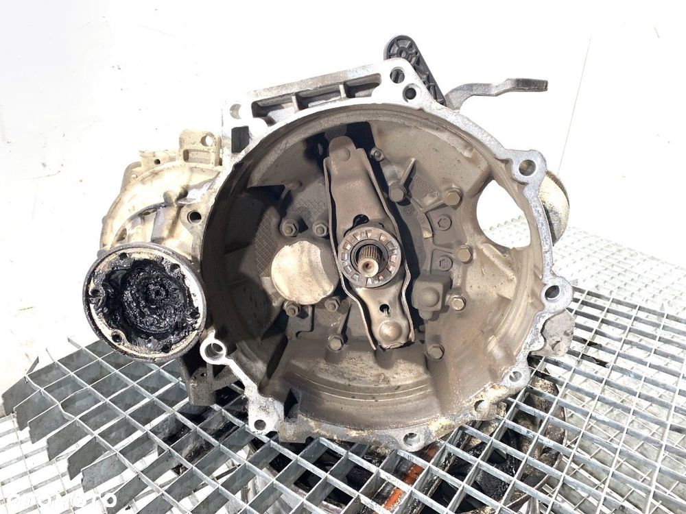 SKRZYNIA BIEGÓW  VW GOLF VII (5G1, BQ1, BE1, BE2) 2012 - 2022 1.6 TDI 81 kW [110 KM] olej napędowy - 1