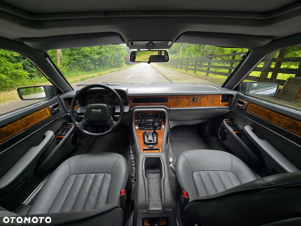 Jaguar Daimler 4.0i - 8