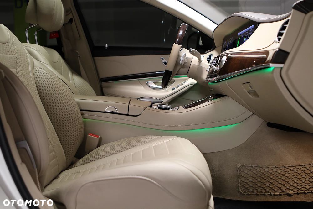 Mercedes-Benz Klasa S 560 L 9G-TRONIC - 24