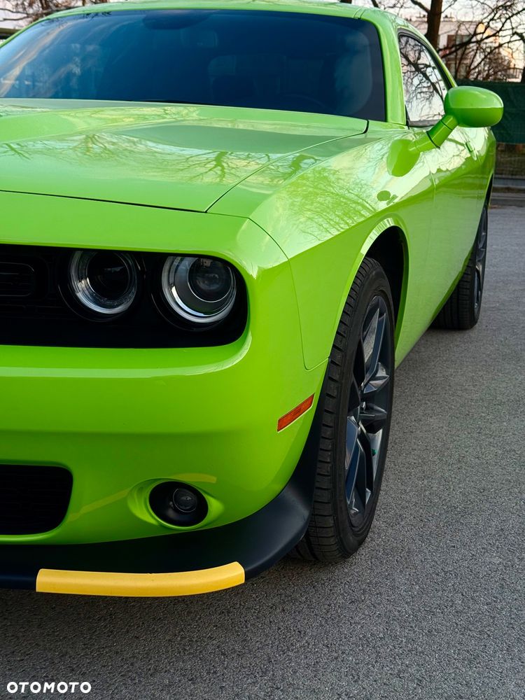 Dodge Challenger 3.6 GT AWD - 12