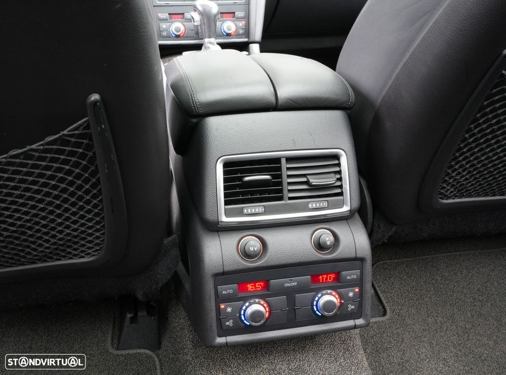 Audi Q7 3.0 TDi Tiptronic - 41