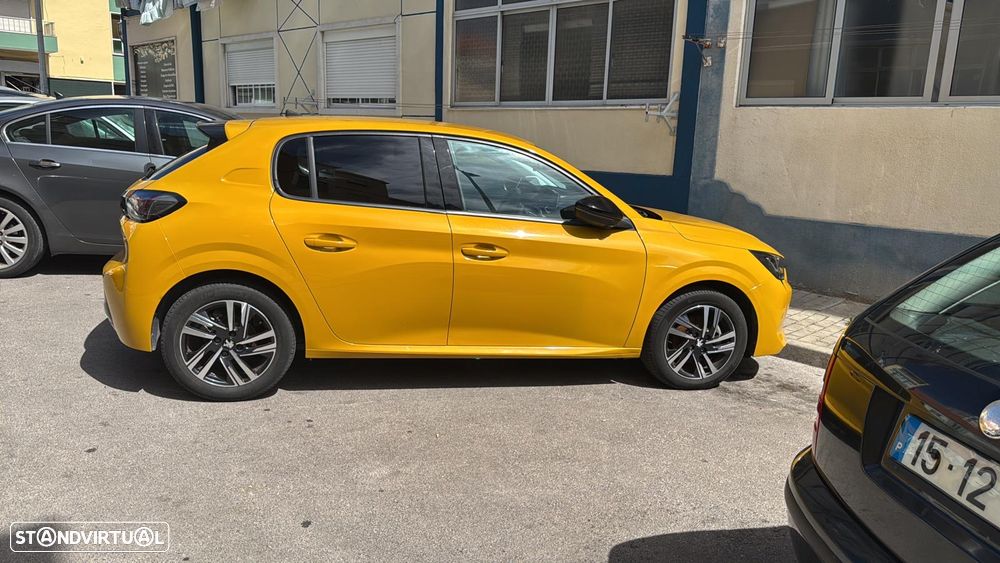 Peugeot 208 PureTech 100 Allure Pack - 4