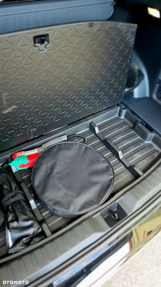 Toyota RAV4 2.5 Hybrid GR Sport 4x4 - 17