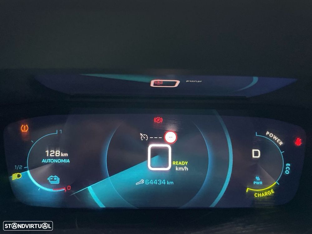 Peugeot e-208 50 kWh Allure - 3