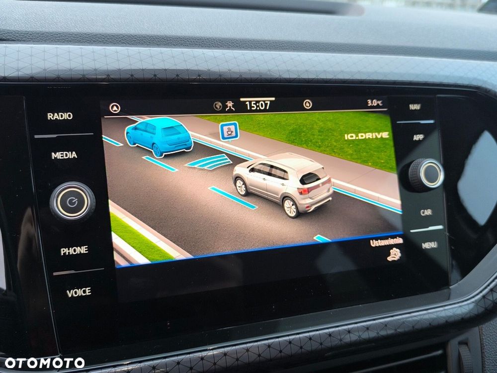 Volkswagen T-Cross - 25