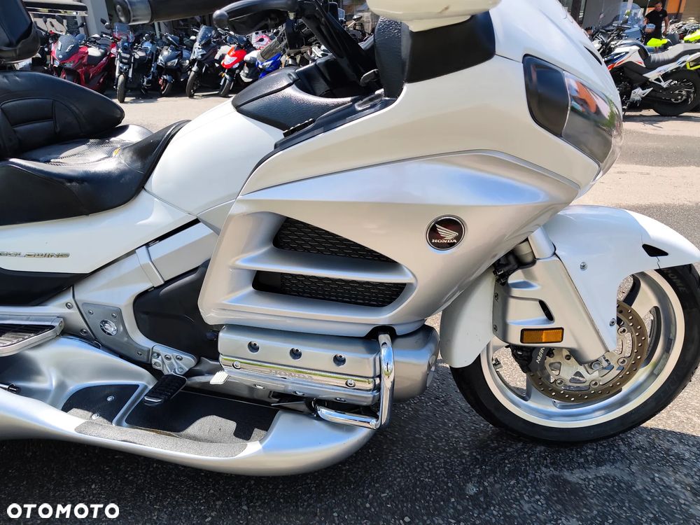 Honda GL - 37