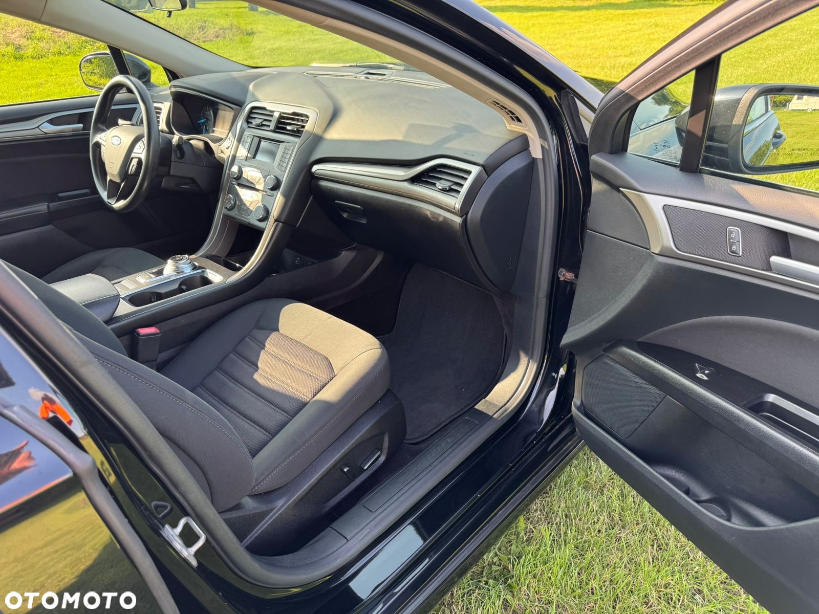 Ford Fusion - 15