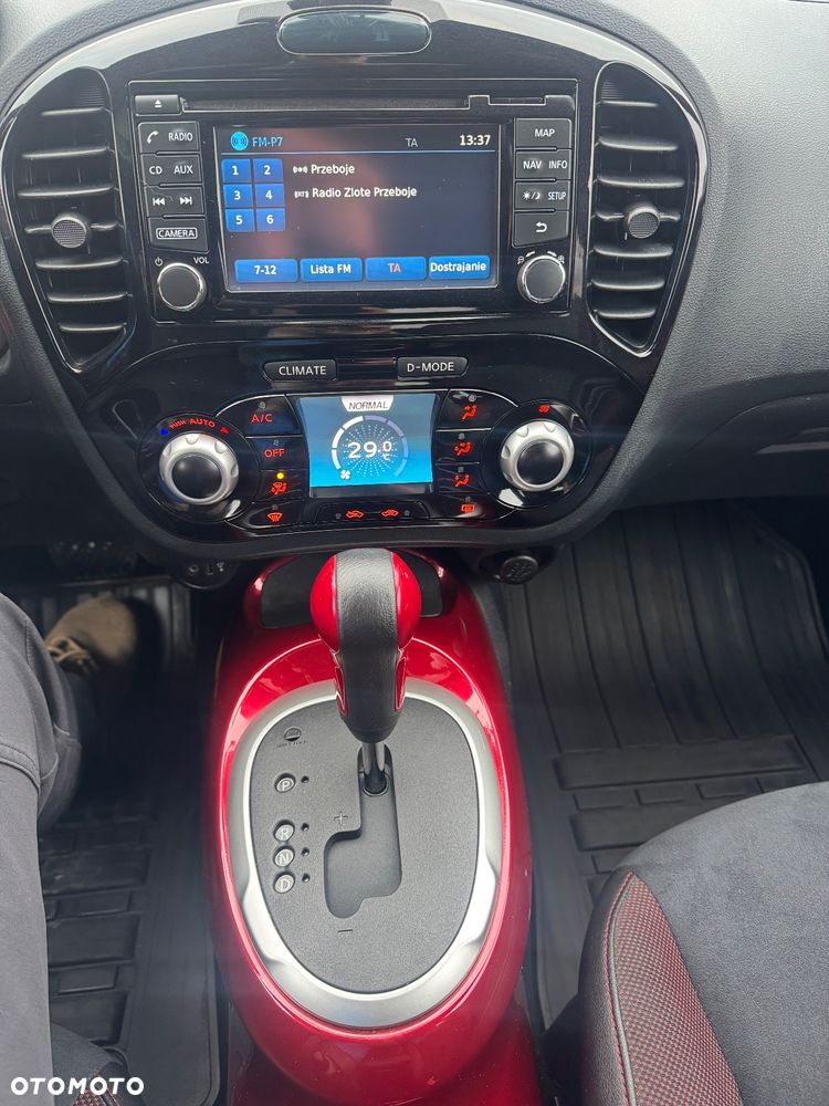 Nissan Juke 1.6 DIG-T Tekna (lea) EU6 - 24