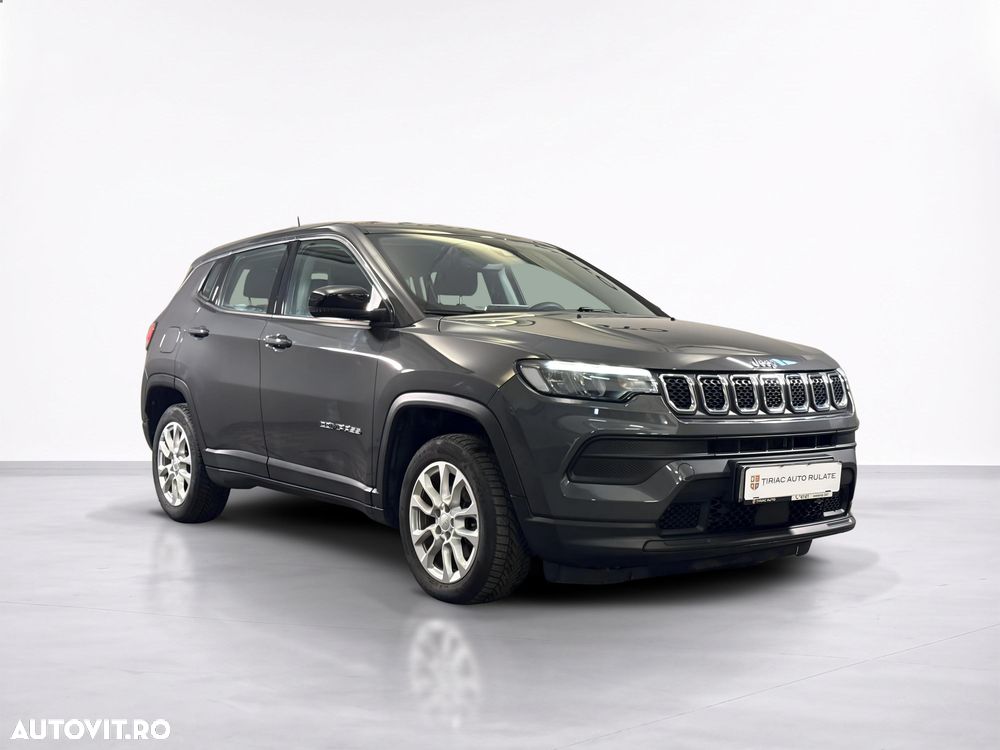 Jeep Compass - 8