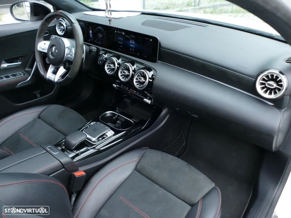 Mercedes-Benz A 35 AMG 4Matic - 30