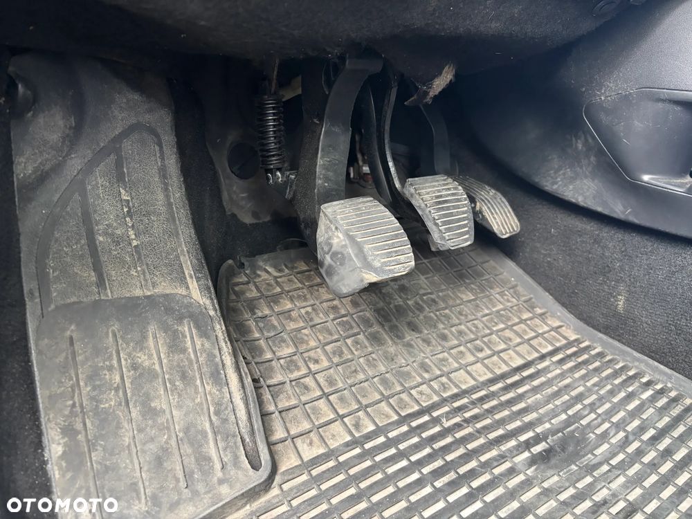 Peugeot 307 1.6 HDi - 22