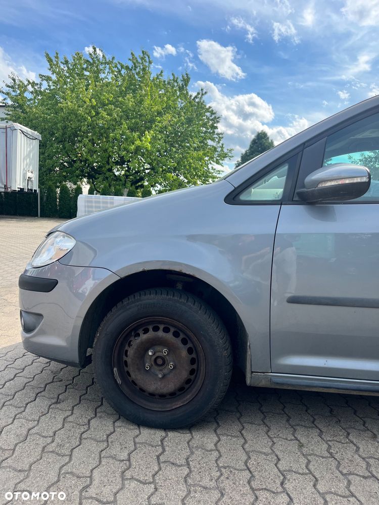 Volkswagen Touran 1.4 TSI Trendline - 4