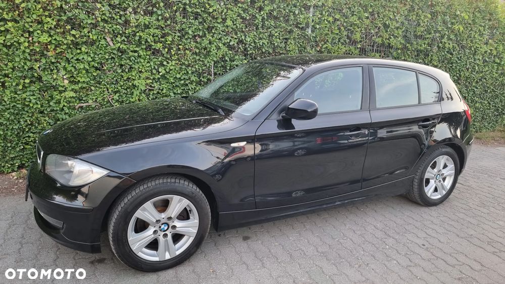 BMW Seria 1 118i - 3