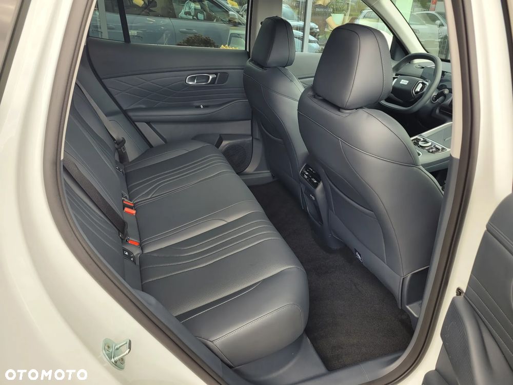 Geely Starray EM-i 1.5 PHEV Pro - 7