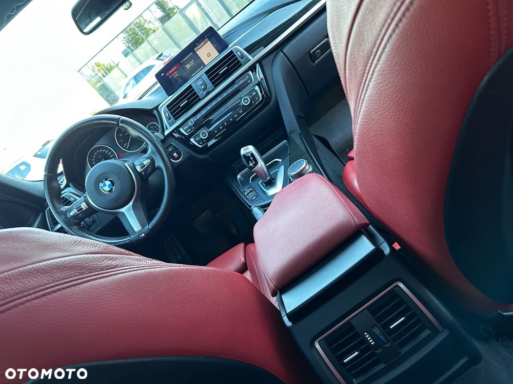 BMW Seria 3 330i M Sport Shadow sport - 24